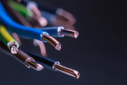 電線接頭潮濕易漏電？有這套操作不用慌！